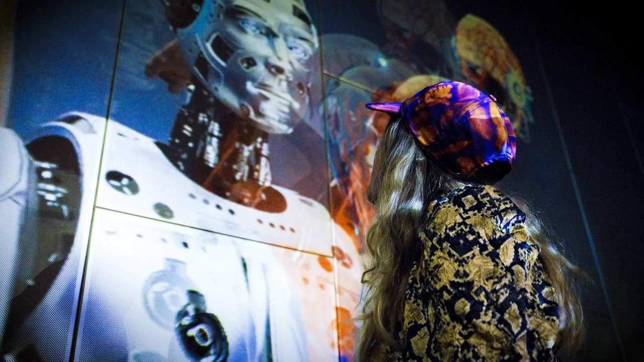 Algorithmic Panopticon