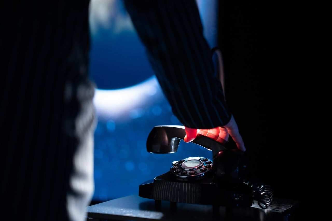 Celestis Obscura — 9