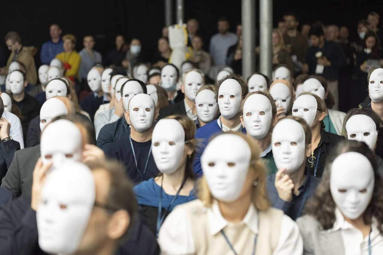 Death's Messengers — 9